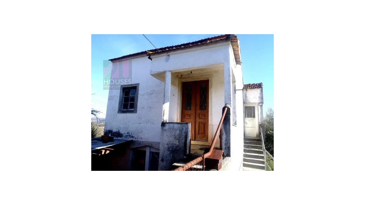 Moradia T0 para Venda em Freixianda, Ribeira do Fárrio e Formigais Foto 2