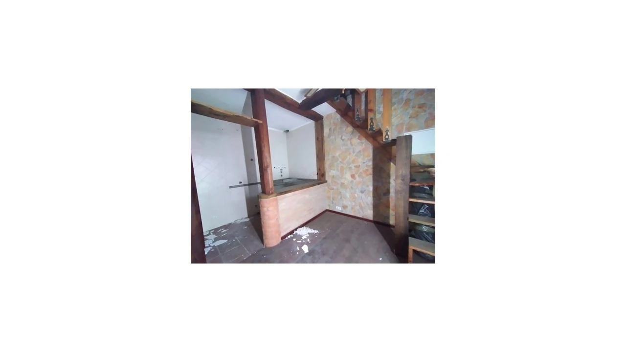 Moradia T1 para Venda em Seixal, Arrentela e Aldeia de Paio Pires Foto 5