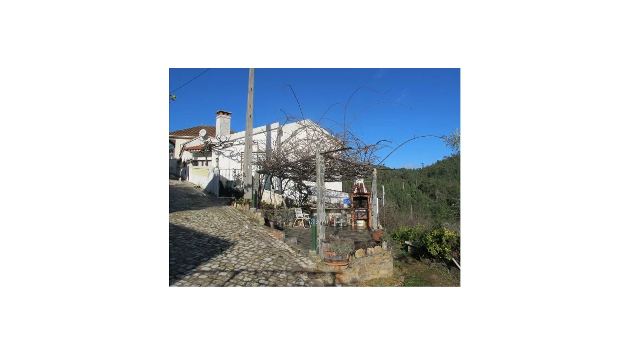 Quinta T0 para Venda em Pessegueiro Foto 4