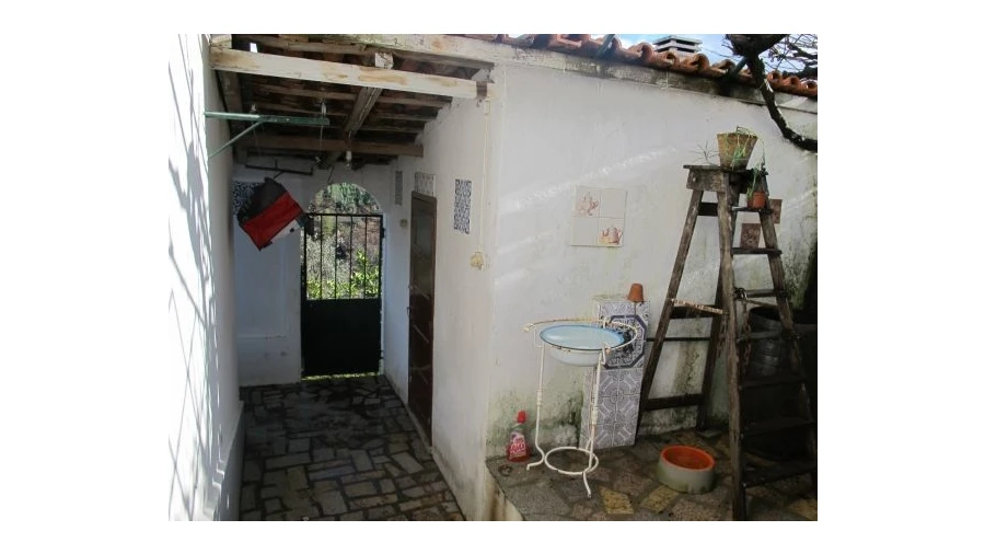 Quinta T0 para Venda em Pessegueiro Foto 3