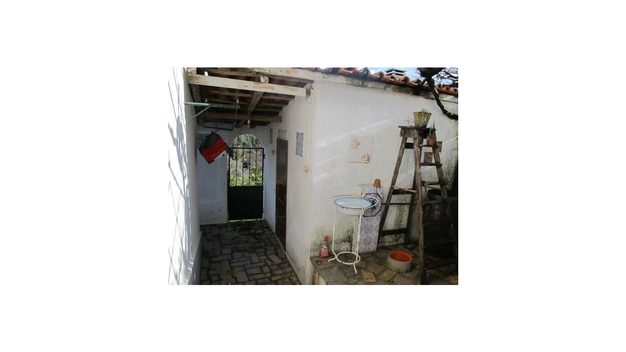 Quinta T0 para Venda em Pessegueiro Foto 3