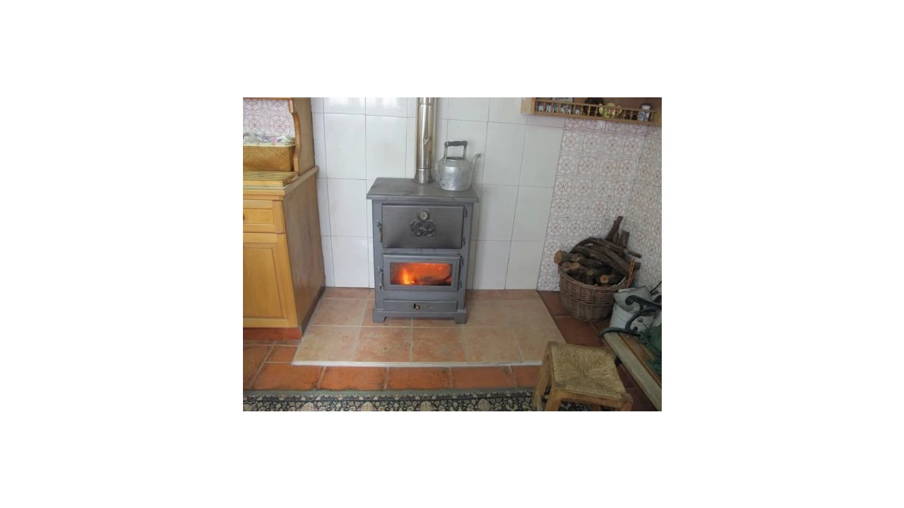 Quinta T0 para Venda em Pessegueiro Foto 6