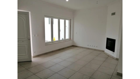 Moradia T3 para Venda em Ericeira