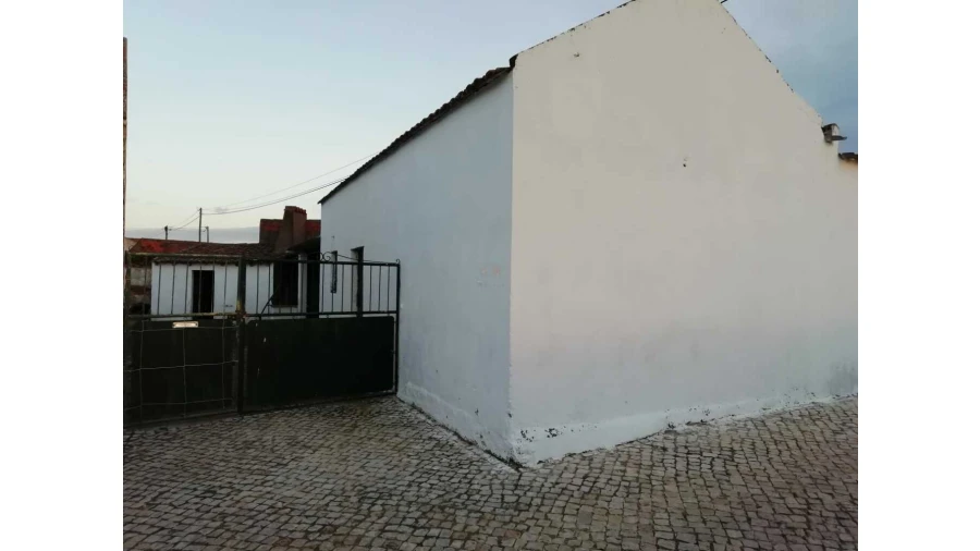 Armazém para Venda em Lamas e Cercal Foto 1