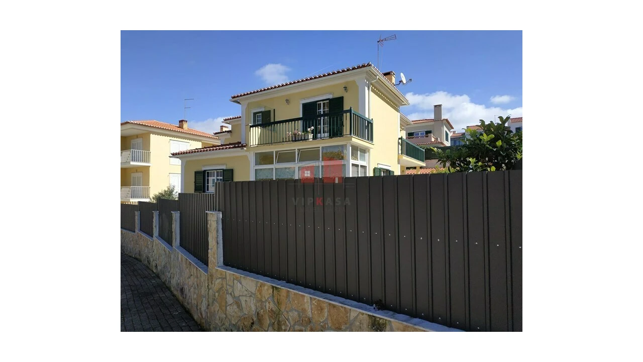 Moradia T5 para Venda em Ericeira Foto 2