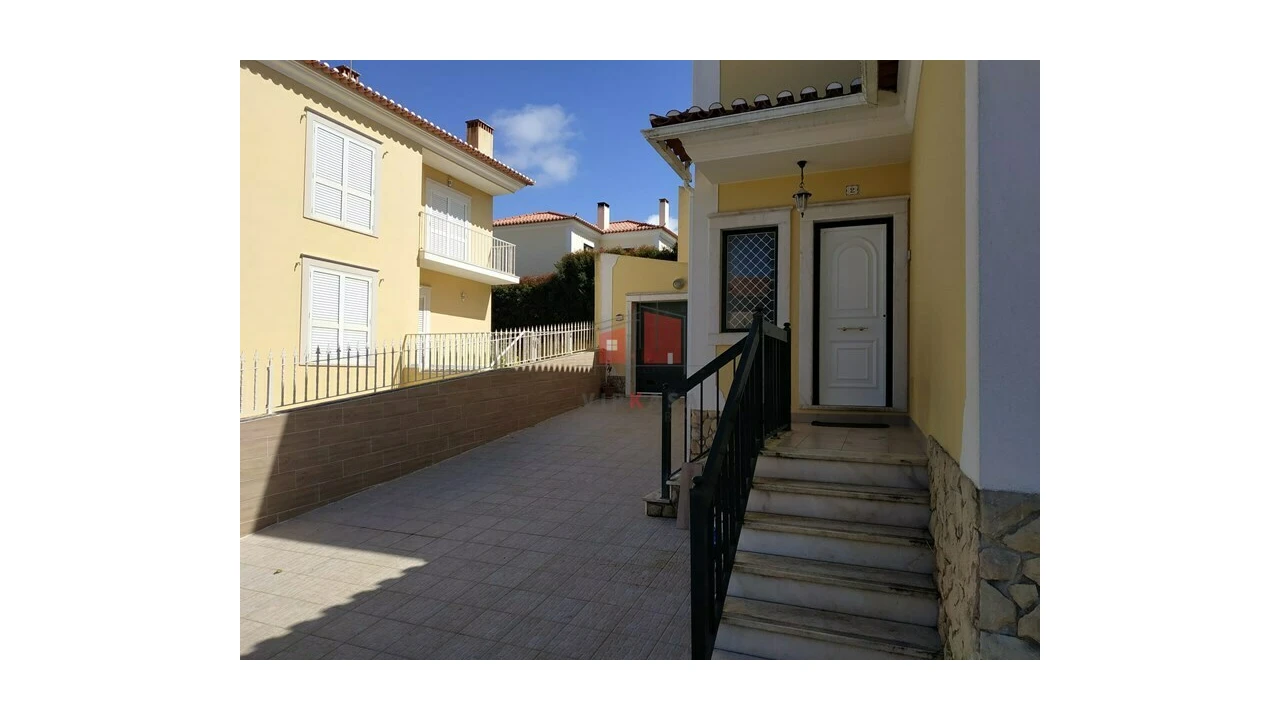 Moradia T5 para Venda em Ericeira Foto 6
