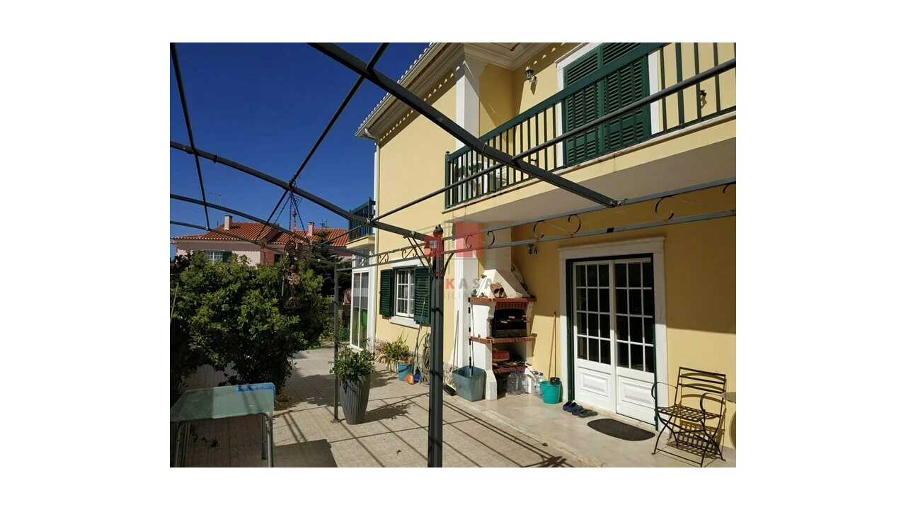 Moradia T5 para Venda em Ericeira Foto 4