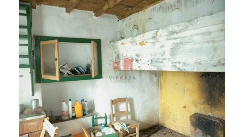 Moradia T9 para Venda em Espírito Santo, Nossa Senhora da Graça e São Simão