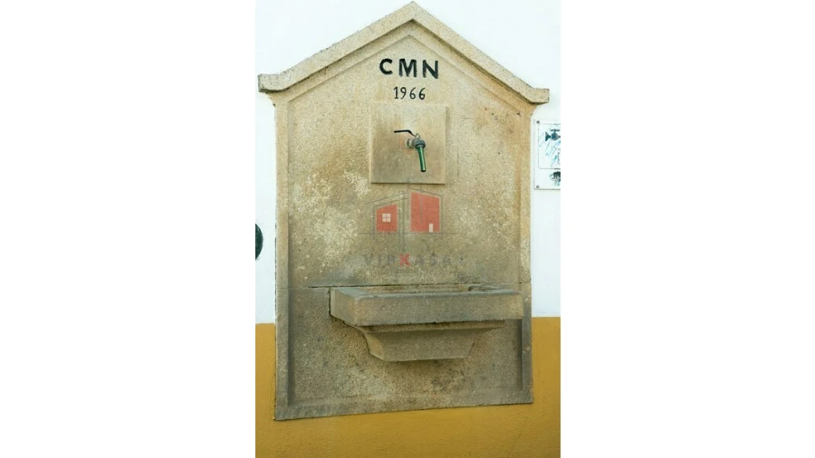 Moradia T9 para Venda em Espírito Santo, Nossa Senhora da Graça e São Simão Foto 12