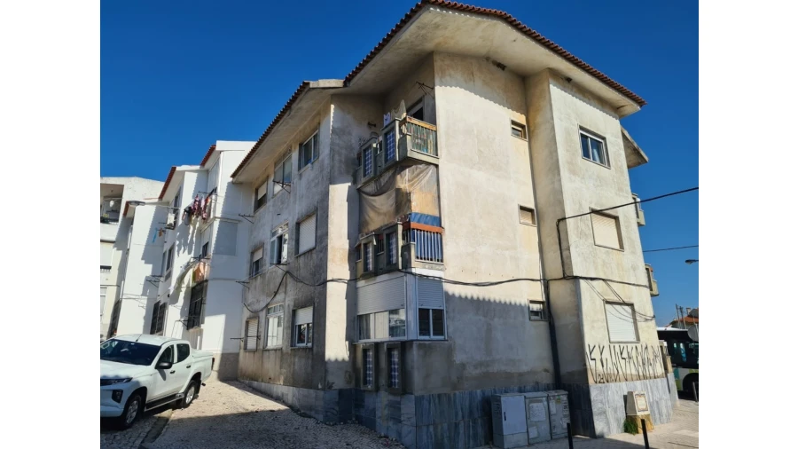 Prédio para Venda em São Domingos de Rana Foto 6