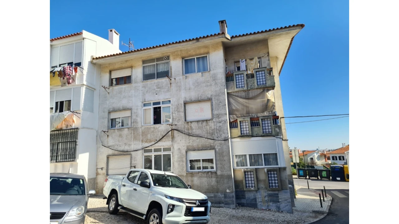 Prédio para Venda em São Domingos de Rana Foto 4