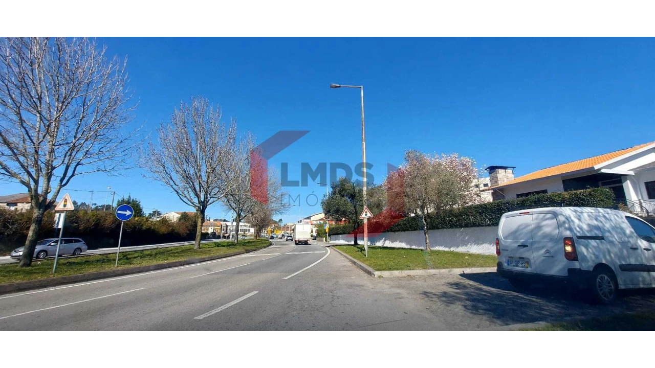 Apartamento T1 para Venda em Rio Tinto Foto 3