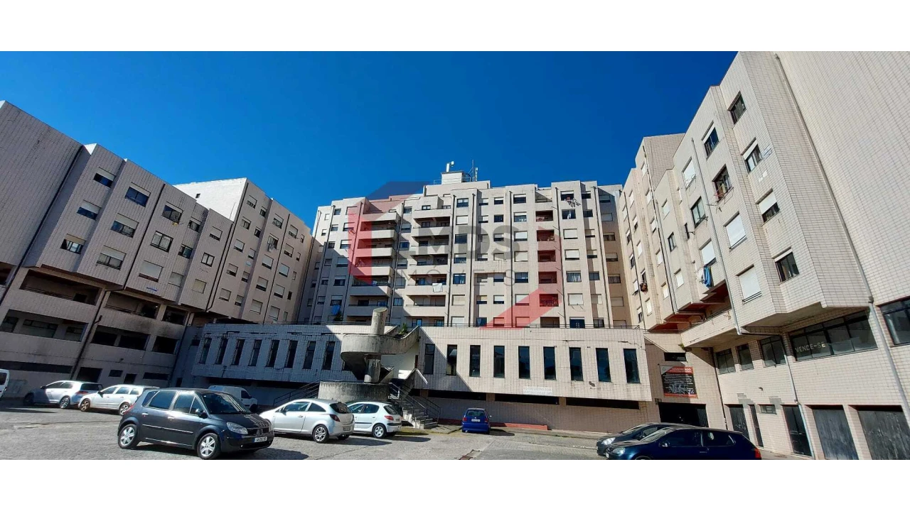 Apartamento T1 para Venda em Rio Tinto Foto 7