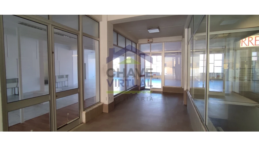 Loja para Venda em Bombarral e Vale Covo Foto 3