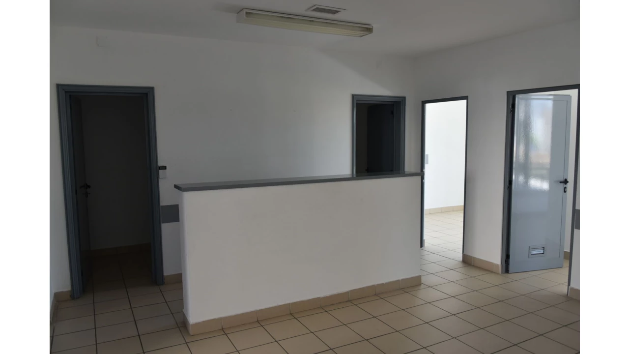 Escritório para Venda em Poiares (Santo Andre) Foto 1