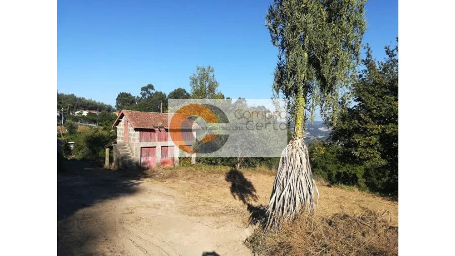 Moradia T2 para Venda em Tabuadelo e São Faustino