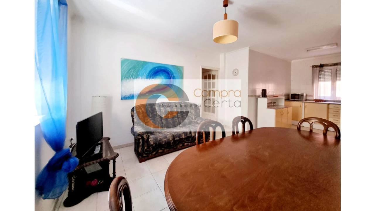 Prédio para Venda em Charneca de Caparica e Sobreda Foto 10