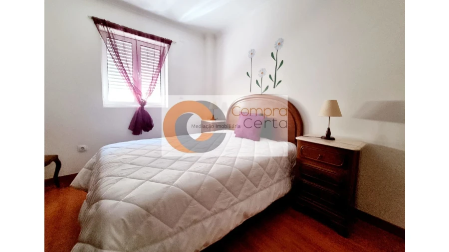 Prédio para Venda em Charneca de Caparica e Sobreda Foto 13