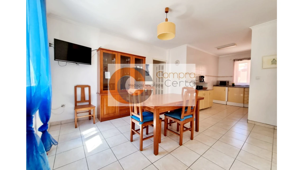 Prédio para Venda em Charneca de Caparica e Sobreda Foto 7