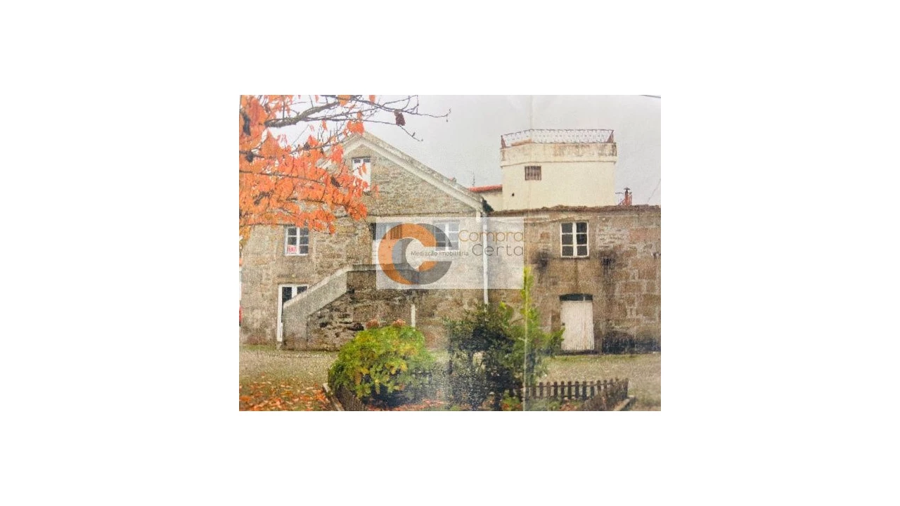 Moradia T4 para Venda em São Martinho de Antas e Paradela de Guiães Foto 1