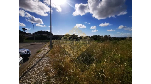 Moradia T3 para Venda em Sesimbra (Castelo)
