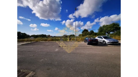 Moradia T3 para Venda em Sesimbra (Castelo)