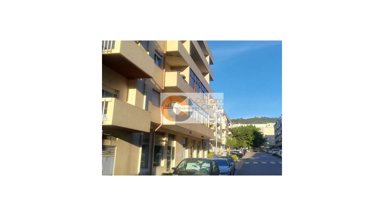 Apartamento T3 para Venda em Urgezes Foto 1