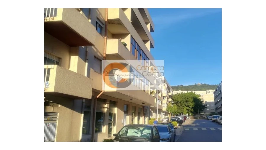 Apartamento T3 para Venda em Urgezes