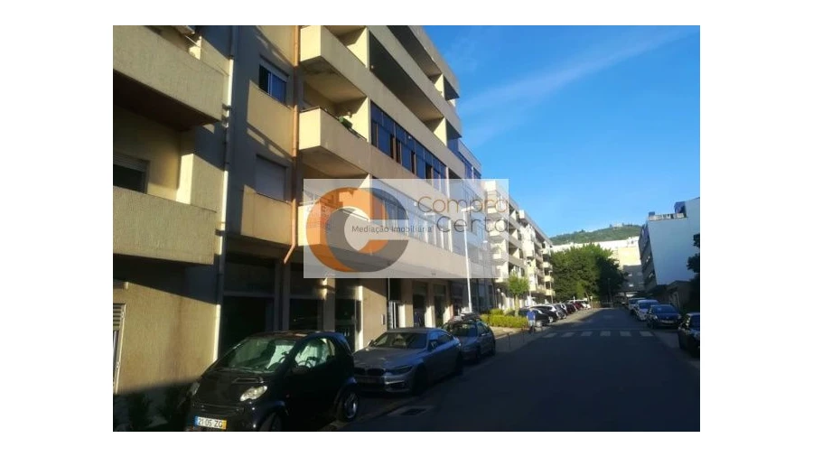 Apartamento T3 para Venda em Urgezes Foto 4