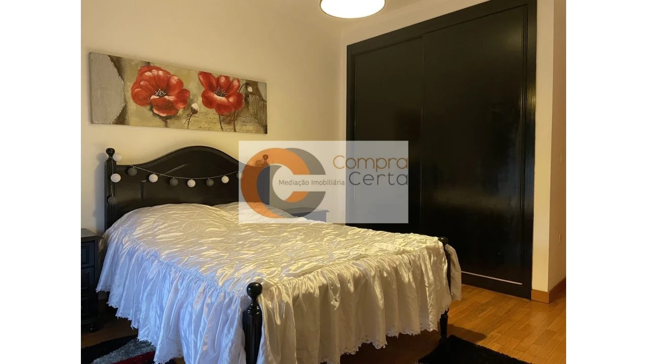 Moradia T3 para Venda em Castelões Foto 5