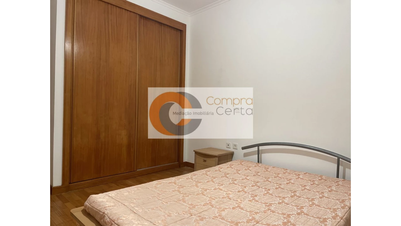 Moradia T3 para Venda em Castelões Foto 6