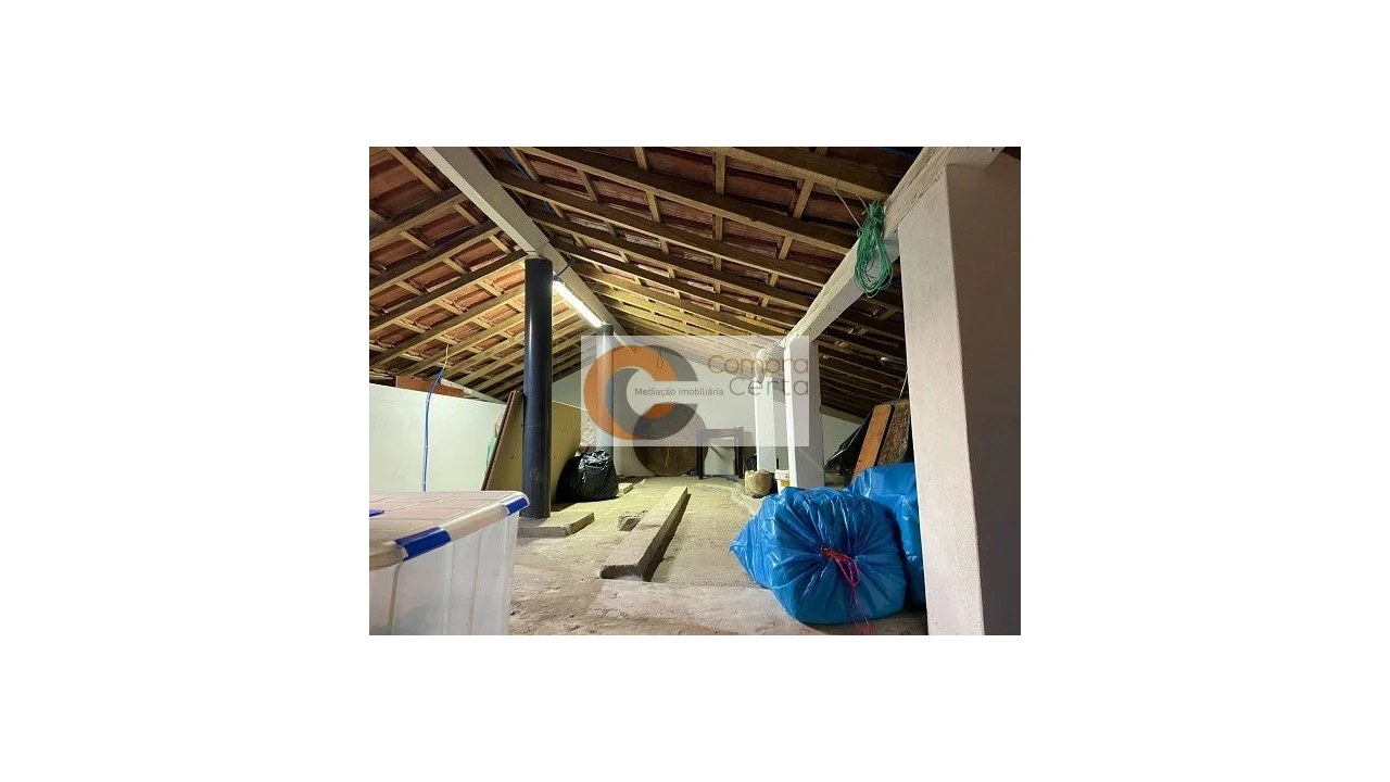 Negócio para Venda em Vila Praia de Ancora Foto 17