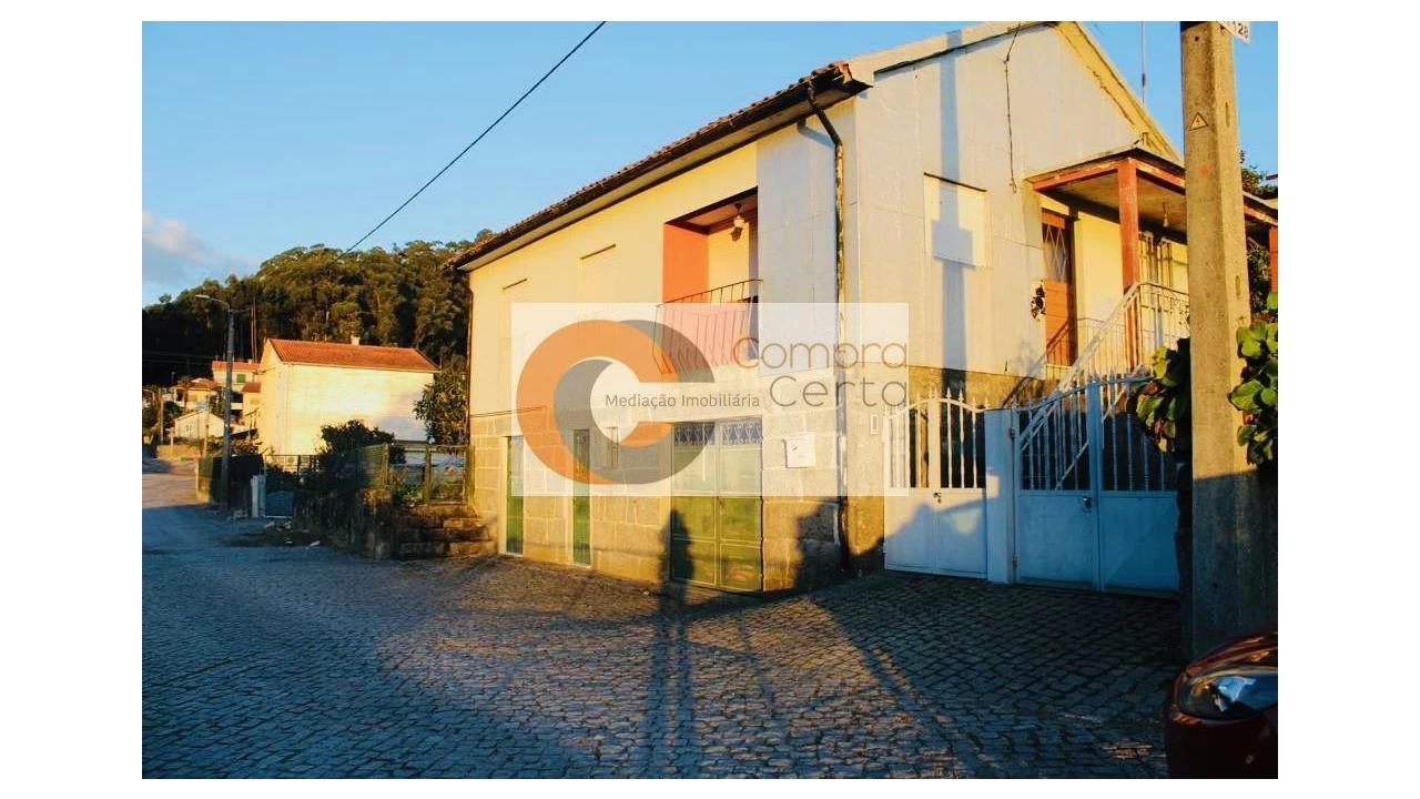 Moradia T3 para Venda em Vale (São Cosme), Telhado e Portela Foto 3