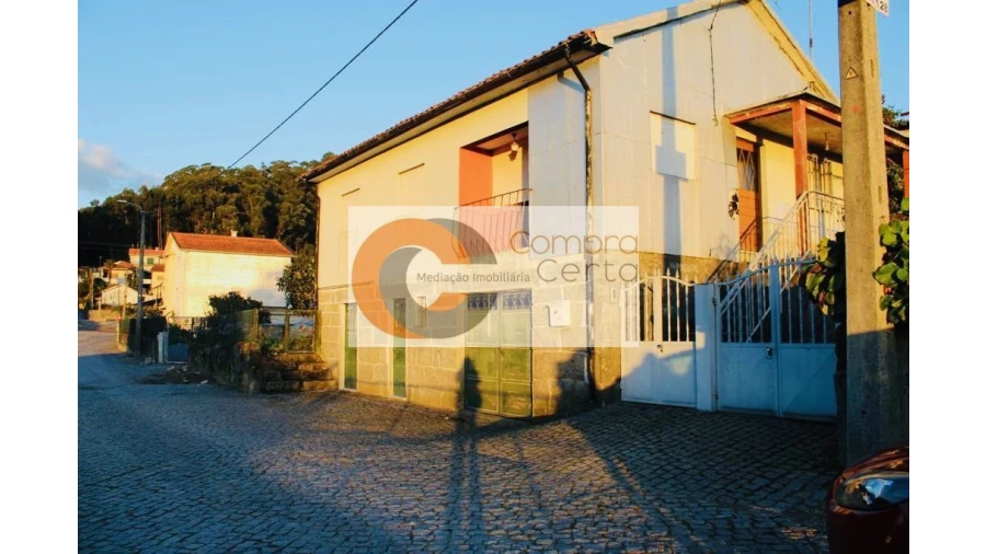 Moradia T3 para Venda em Vale (São Cosme), Telhado e Portela Foto 3