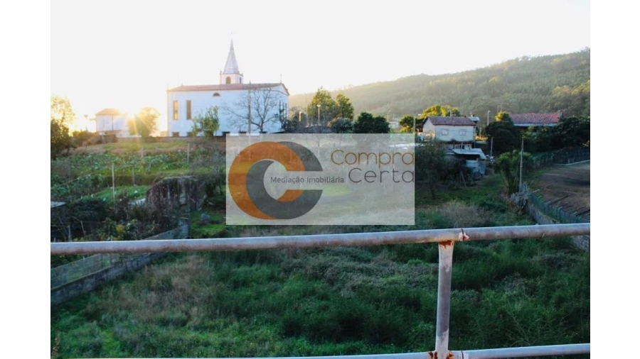 Moradia T3 para Venda em Vale (São Cosme), Telhado e Portela Foto 16