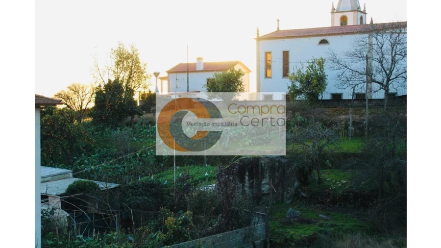 Moradia T3 para Venda em Vale (São Cosme), Telhado e Portela Foto 17