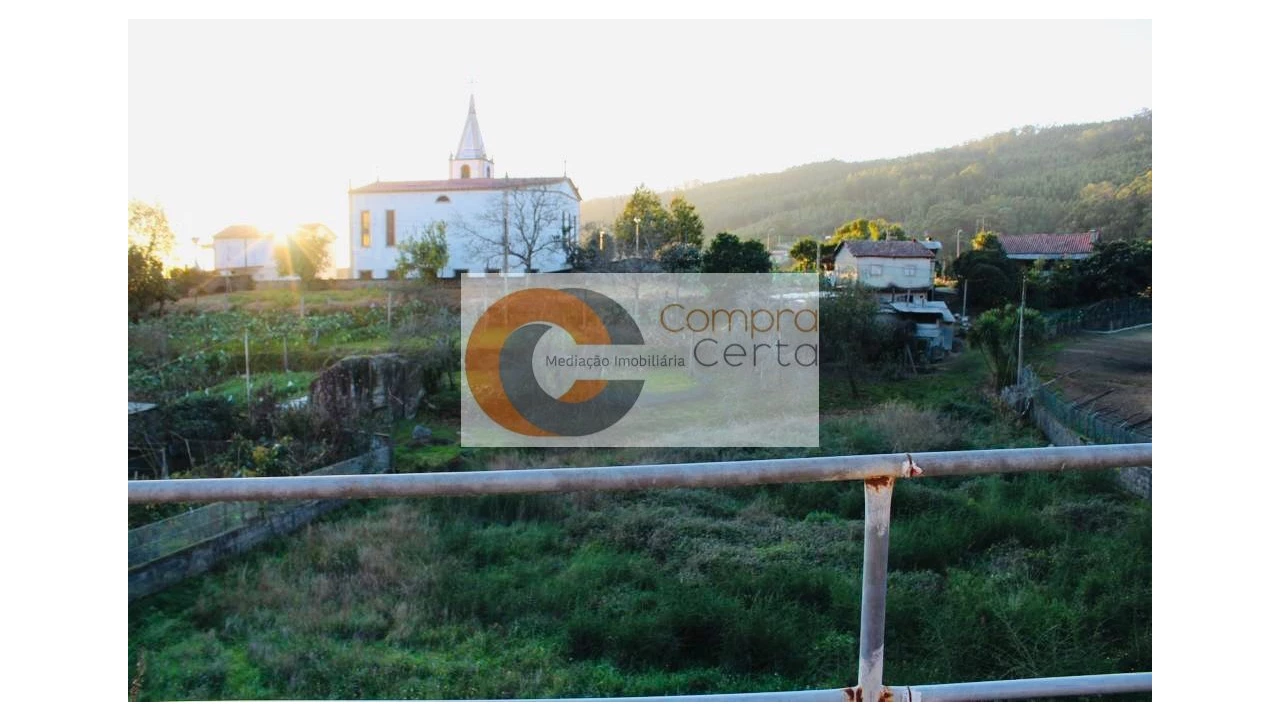 Moradia T3 para Venda em Vale (São Cosme), Telhado e Portela Foto 16