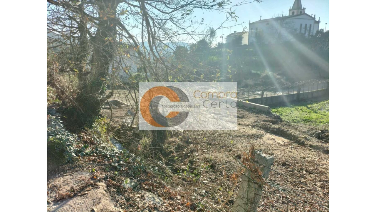 Moradia T3 para Venda em Vale (São Cosme), Telhado e Portela Foto 20