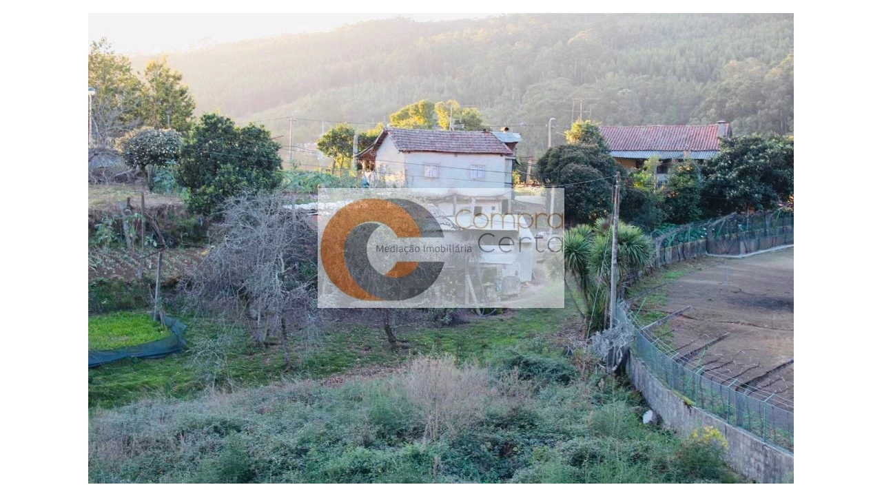 Moradia T3 para Venda em Vale (São Cosme), Telhado e Portela Foto 9