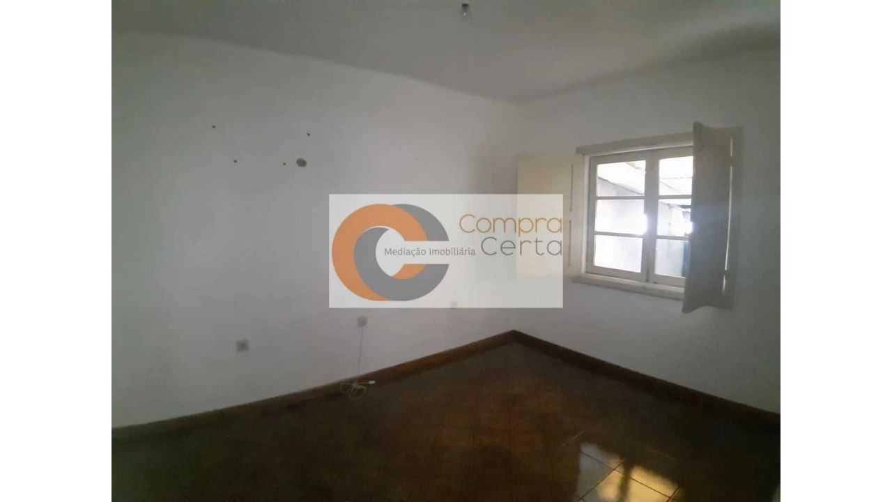 Moradia T2 para Venda em Joane Foto 15