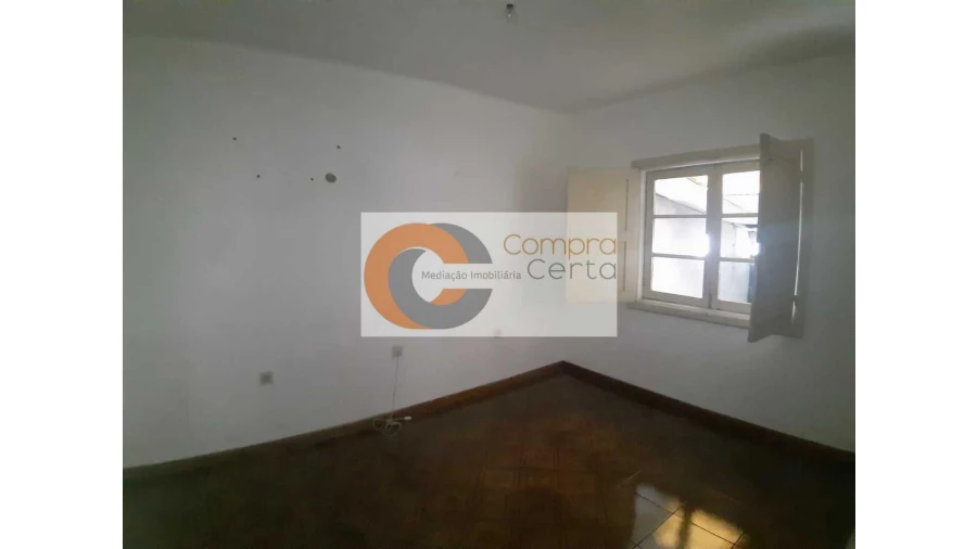 Moradia T2 para Venda em Joane Foto 15