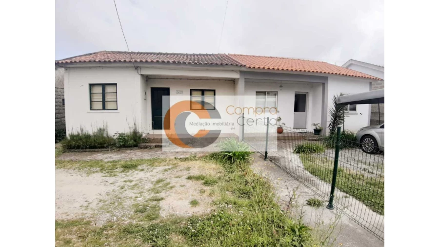 Moradia T2 para Venda em Joane Foto 1