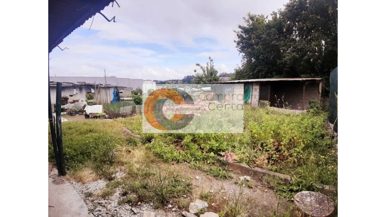 Moradia T2 para Venda em Joane Foto 3