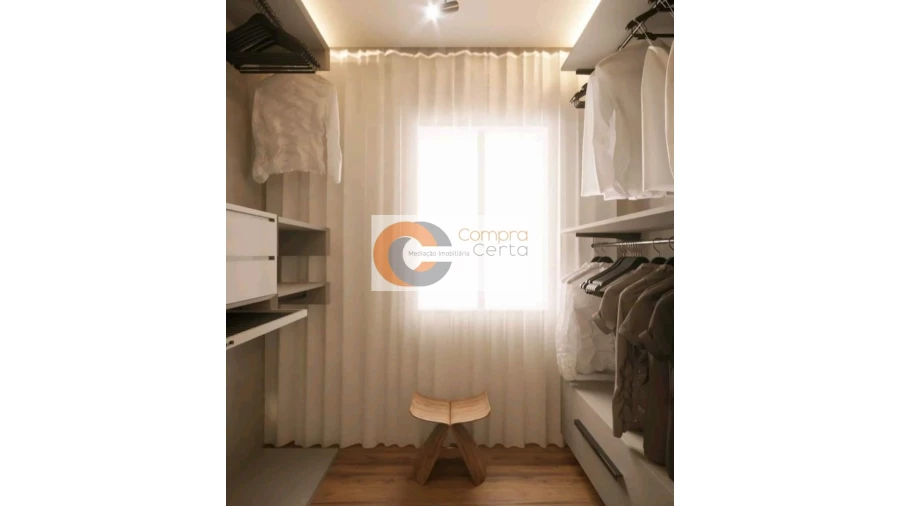 Moradia T4 para Venda em Oliveira, São Paio e São Sebastião Foto 19