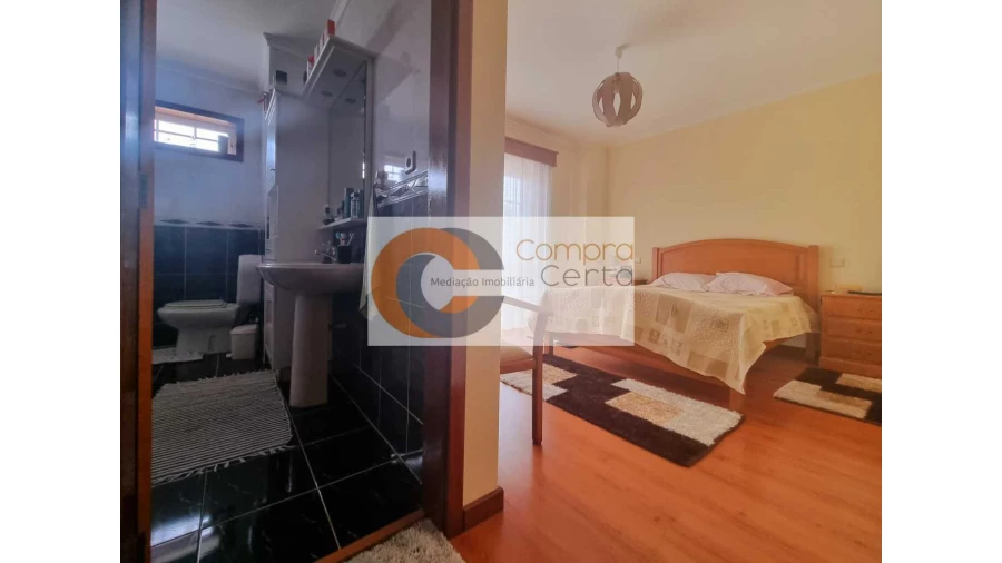 Moradia T3 para Venda em Sande (São Martinho) Foto 8