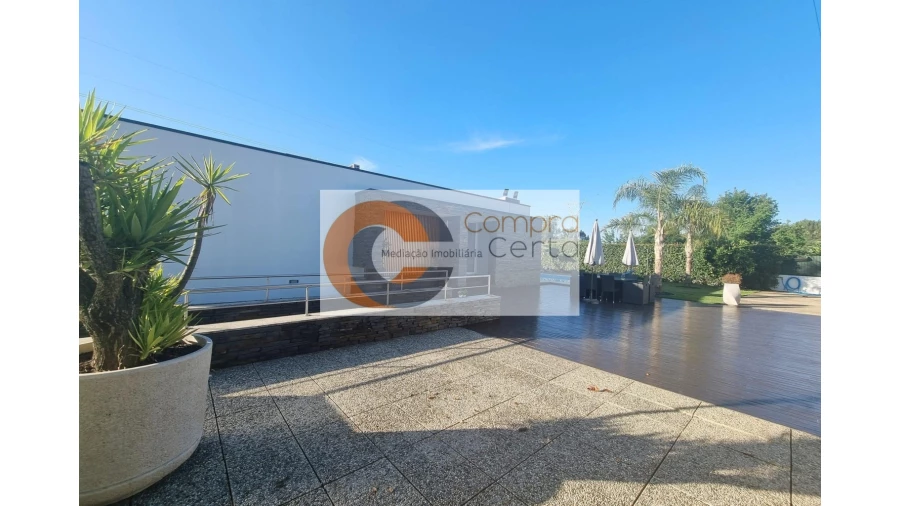 Moradia T3 para Venda em Ponte Foto 6