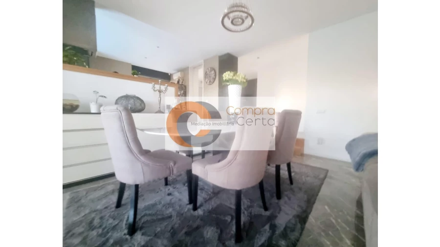 Moradia T3 para Venda em Ponte Foto 9