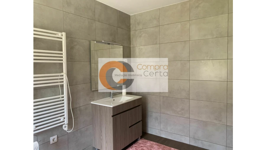 Moradia T3 para Venda em Sande (São Martinho) Foto 19