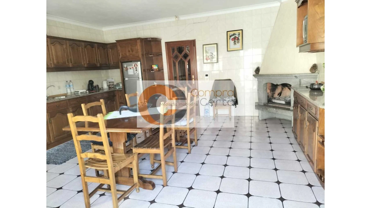 Moradia T3 para Venda em Santo Emilião Foto 18