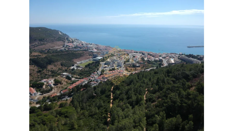 Moradia T4 para Venda em Alcochete Foto 11